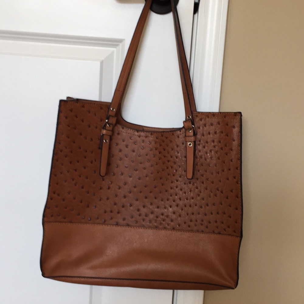 Light brown purse